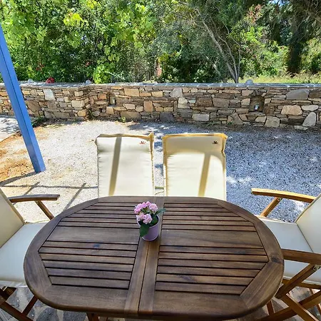 Ferienwohnung Peskesi Ikaria Ágios Kírykos Exterior foto